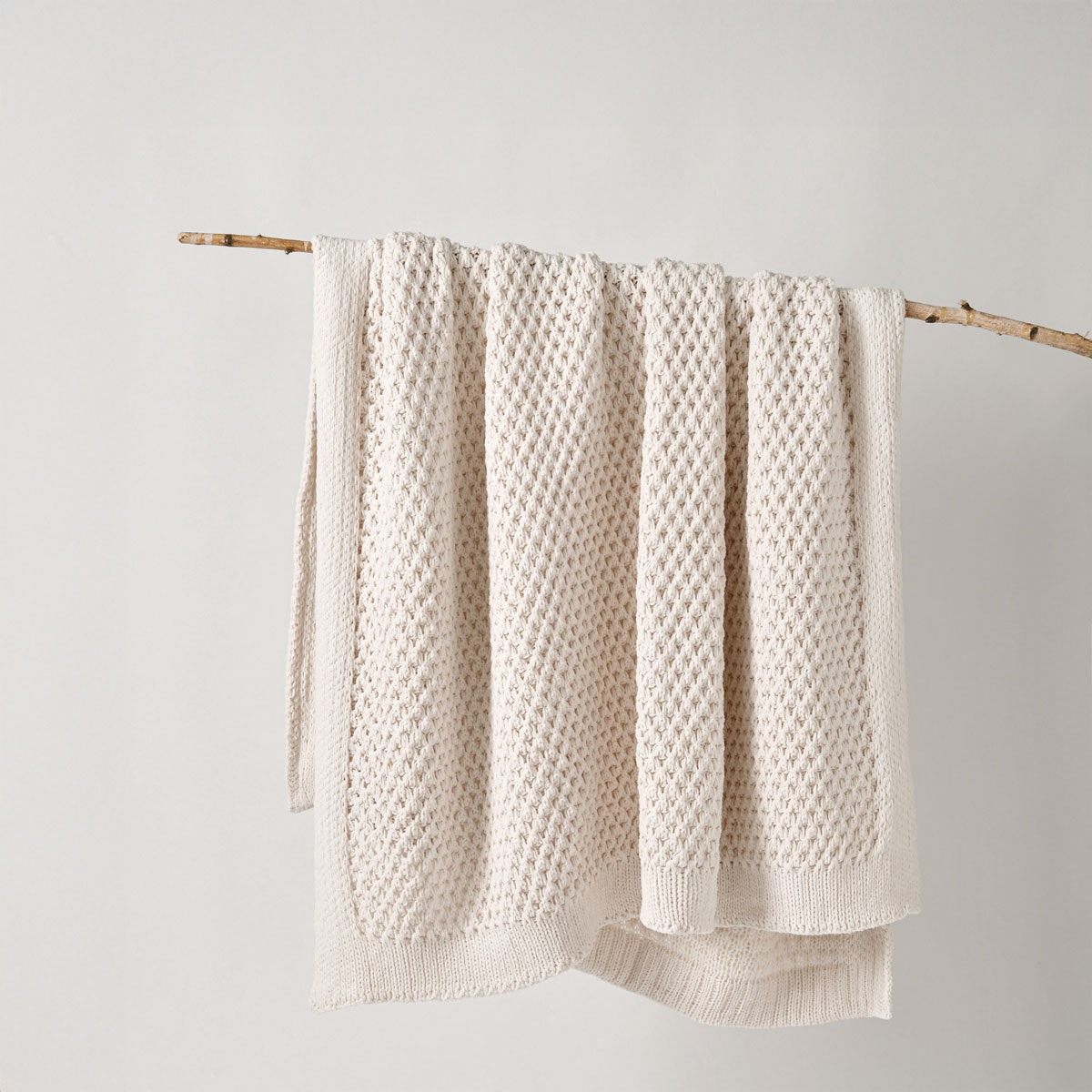Bianca Sofala Cream Polyester Chenille Throw Rug 130 x 170 cm