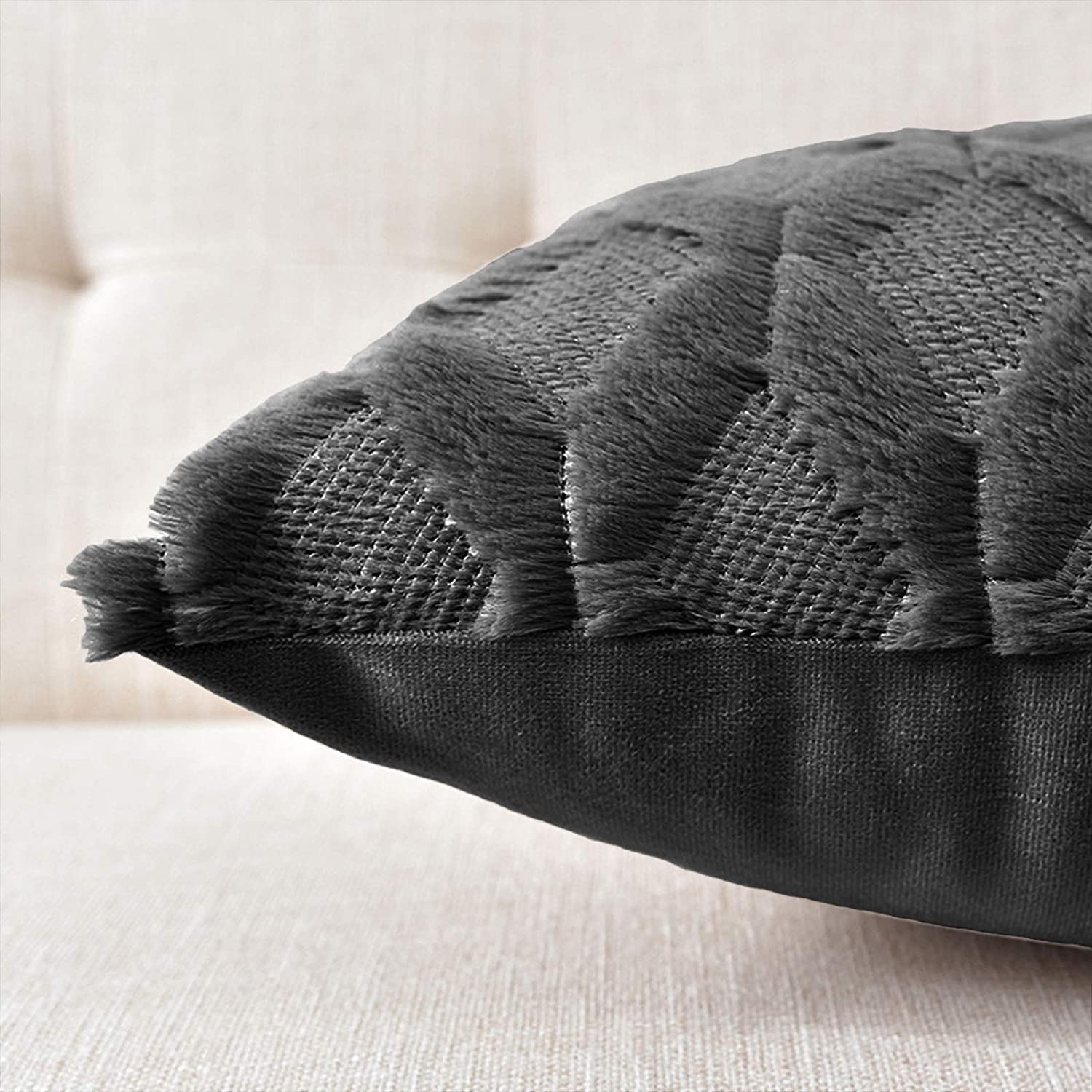2 Pack Decorative Boho Throw Pillow Covers 45 x 45 cm (Black) - NuSea