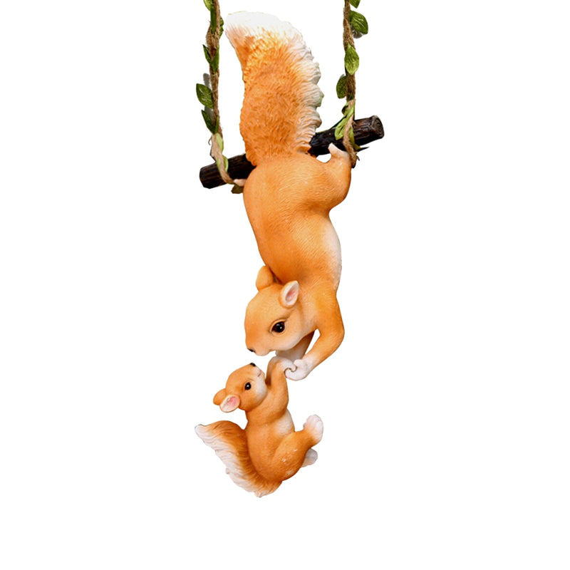 Creative Climbing Rope Squirrel Figurine Perfect for Garden and Outdoor Decoration