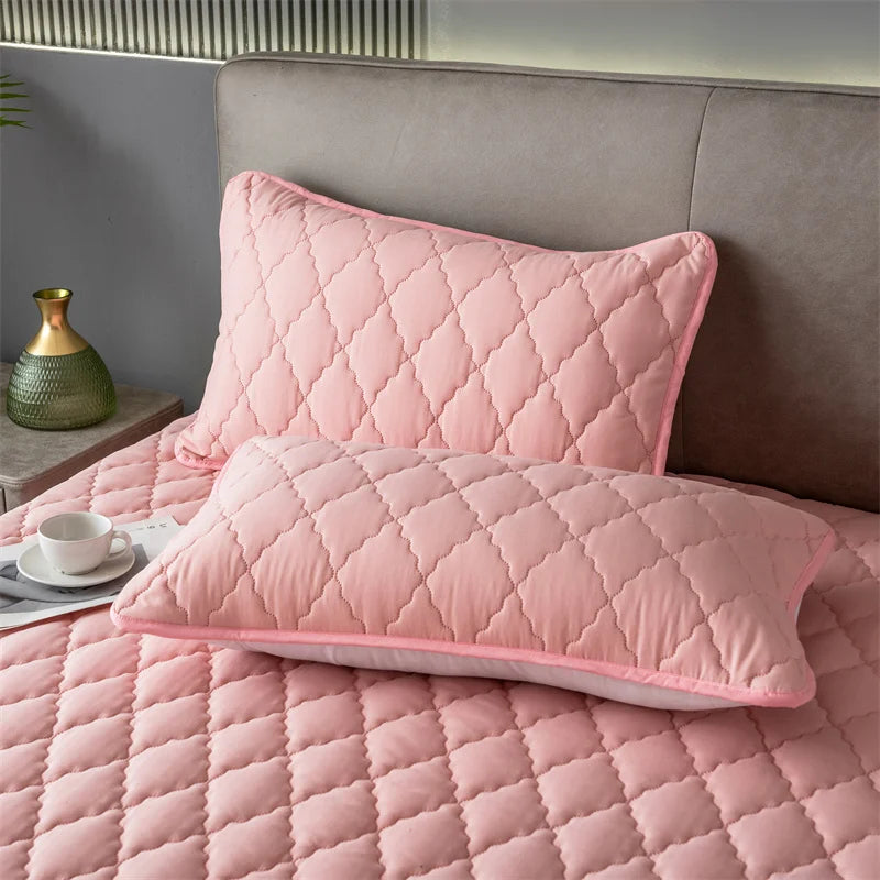 Waterproof Anti Stain Machine Washable Pillow Cover