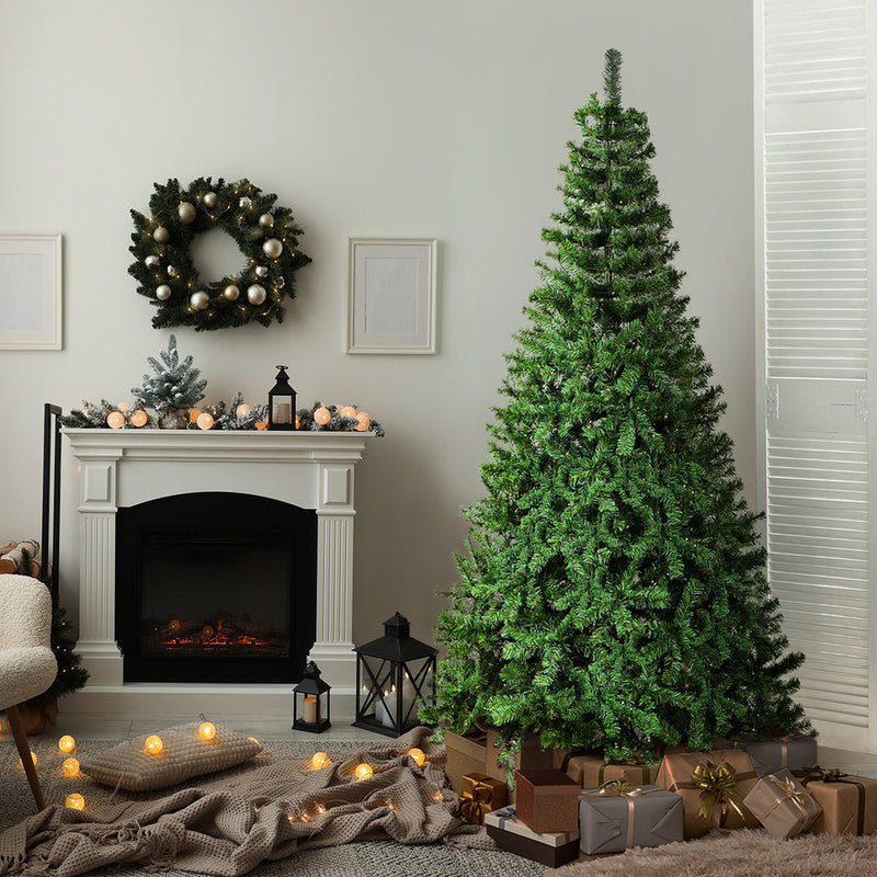 8FT Green Christmas Tree with 1400 Tips