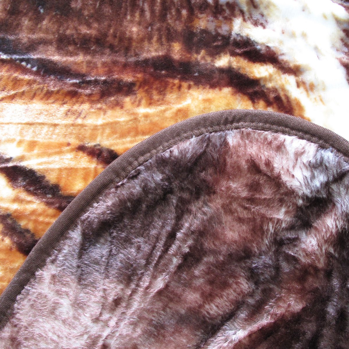 375gsm 1 Ply 3D Print Faux Mink Blanket Queen 200x240 cm Tiger Family - NuSea