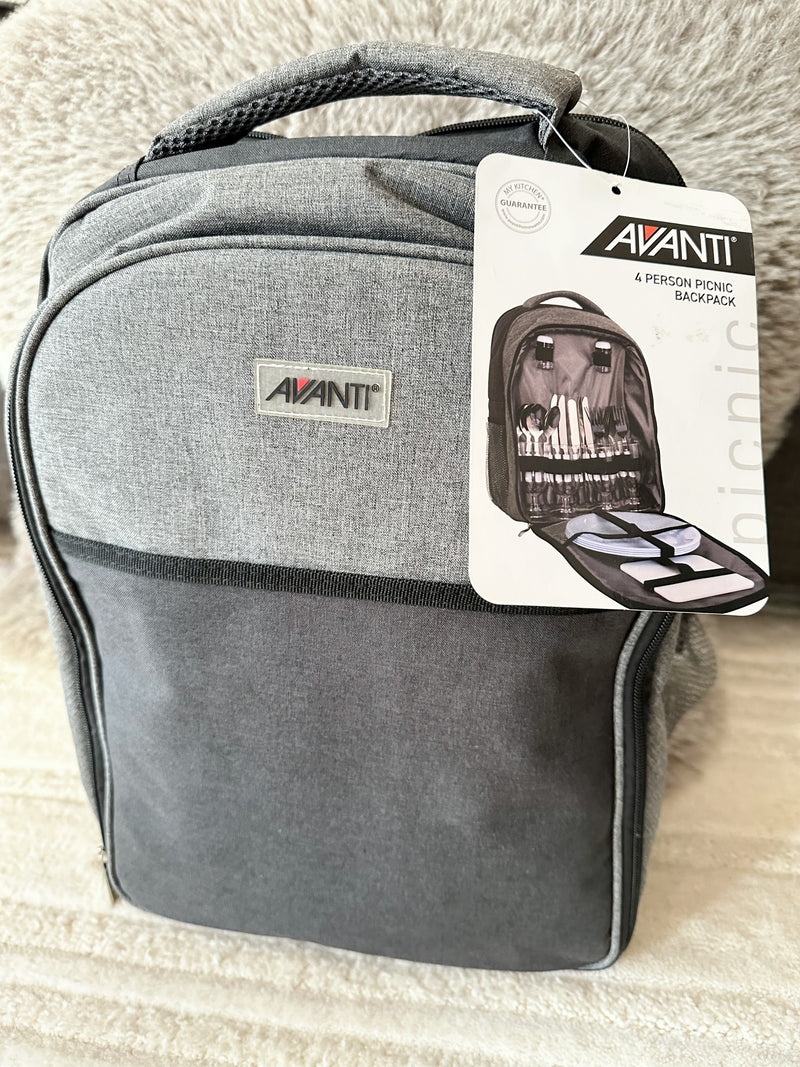 AVANTI 4 PERSON PICNIC PACK