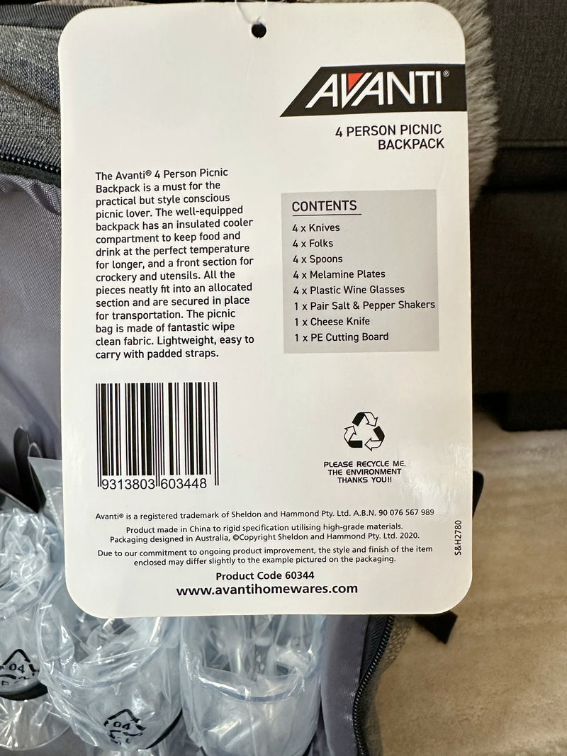 AVANTI 4 PERSON PICNIC PACK
