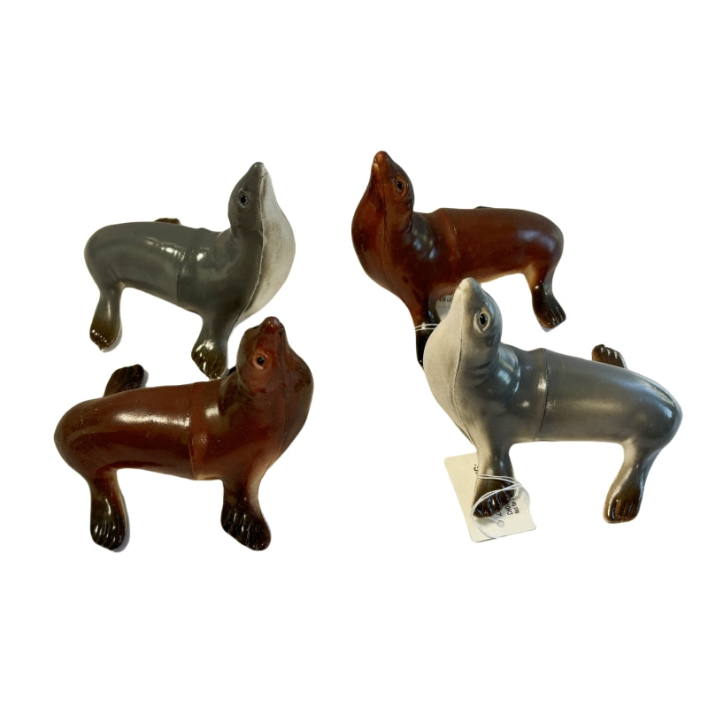 4PCs of Squeaky seals