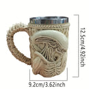 Alien-Themed 3D Mug, Resin Shell + 304 Stainless Steel Liner, Spine-Shaped Handle Dark Style, Halloween Living Room Decor, Sci-Fi Fan Gift!(beige)