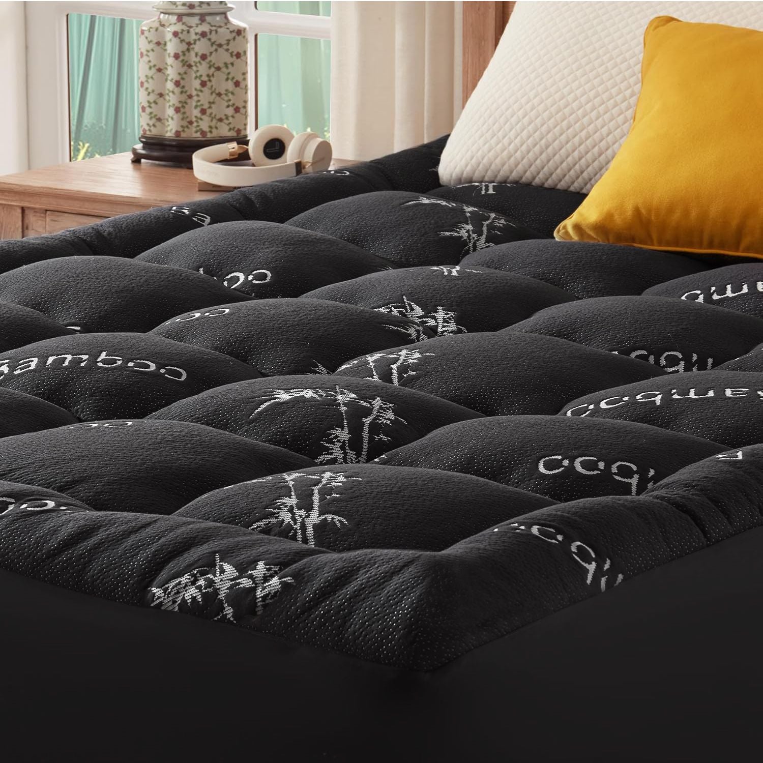 800GSM Mattress Topper Viscose Derived from Bamboo, Thick Pillowtop Fitted Mattress Cover with 45cm Deep Skirt - Machine Washable Hypoallergenic（King Single,Black）