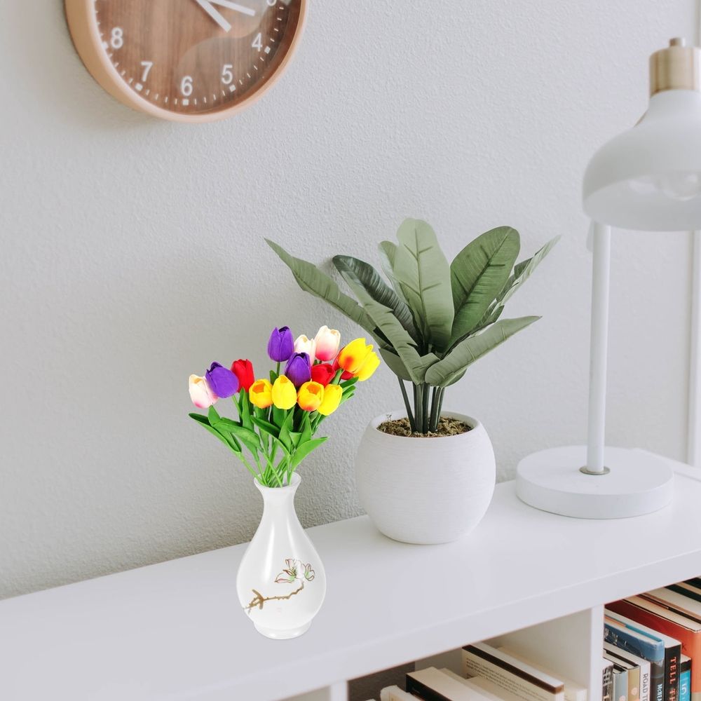 Ceramic Vase White Aromatherapy Bottle for Home and Office Decoration