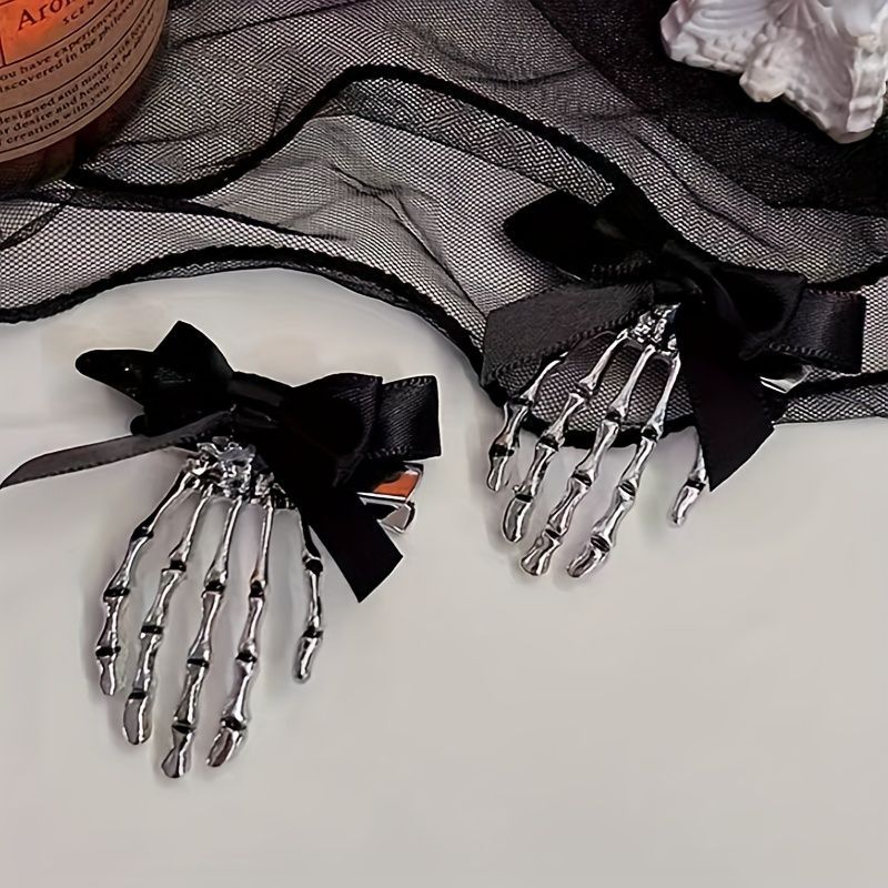 Bow Tie Skeleton Hair Clip Gothic Hair Accessories Women'S Hair Clip Festive - Black - Size 01