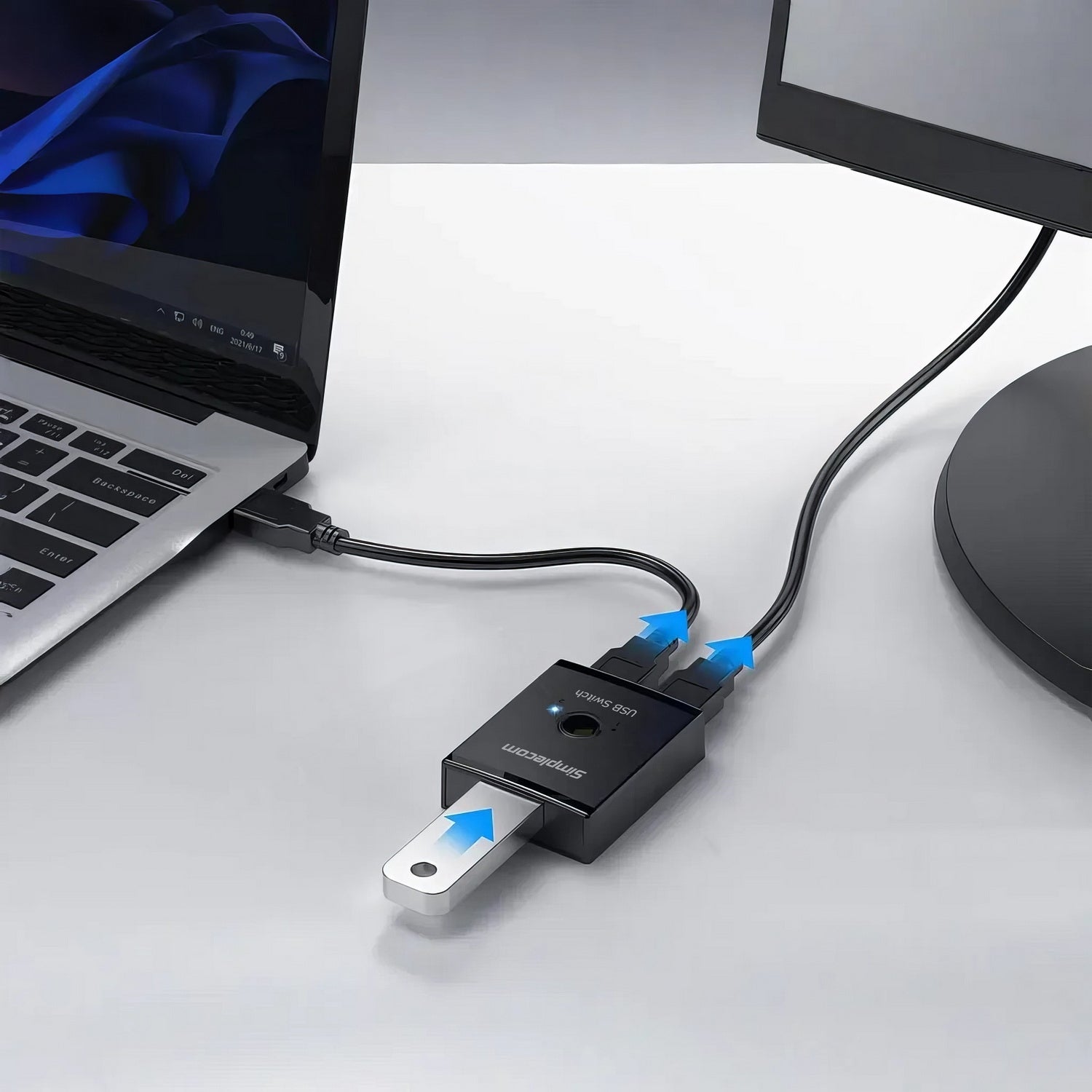 Simplecom KM125 Bi-Directional 2-Way USB 3.0 Switch 1 In 2 Out (2 In 1 Out) 5Gbps