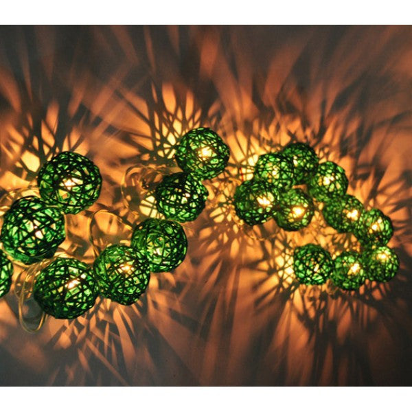 1 Set of Green 5cm Rattan Cane 20 Ball Battery Powered 3m String Lights Christmas Gift Home Wedding Party Bedroom Decoration Table Centrepiece