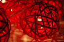 1 Set of Red 5cm Rattan Cane 50 Ball Battery Powered LONG 5m String Lights Christmas Gift Home Wedding Party Bedroom Decoration Table Centrepiece