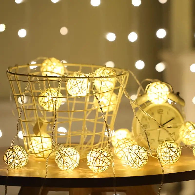 1 Set of Yellow 5cm Rattan Cane 50 Ball Battery Power LONG 5m String Lights Christmas Gift Home Wedding Party Bedroom Decoration Table Centrepiece