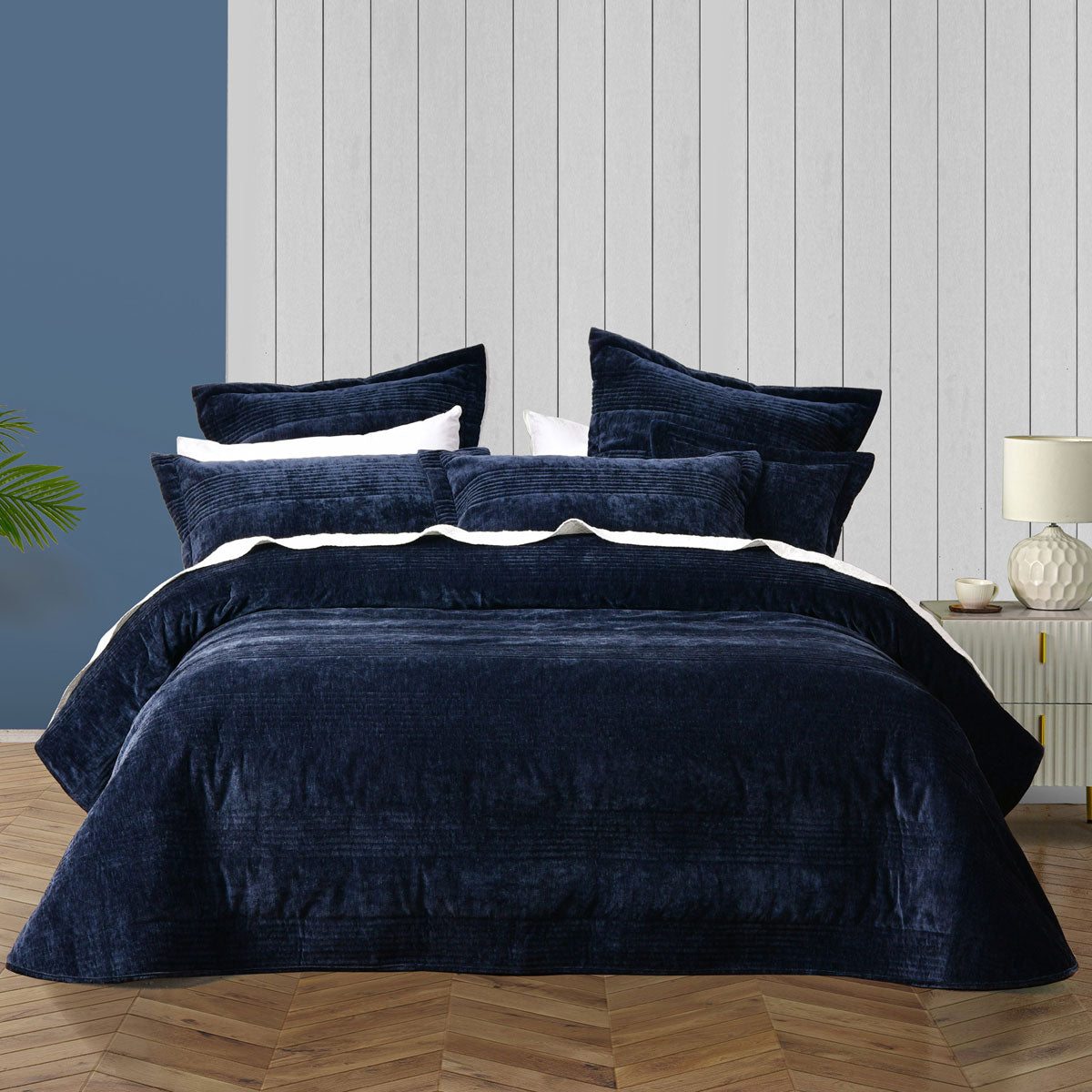 Bianca Cyrano Indigo Soft Velvet Polyester Quilted Coverlet Set Queen/King