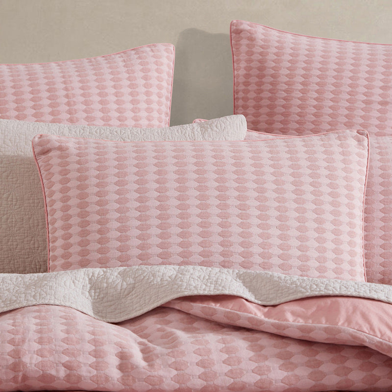 Platinum Collection Frankie Blush Honeycomb Waffle Jacquard Quilt Cover Set Super King