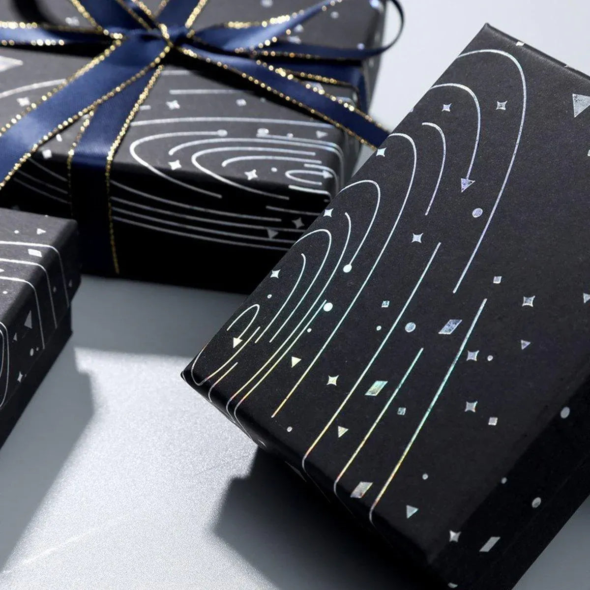 20x Holographic Silver Foil Jewelry Box for Earrings Bracelets Rings Packing Box - 5*5*3cm（Box）