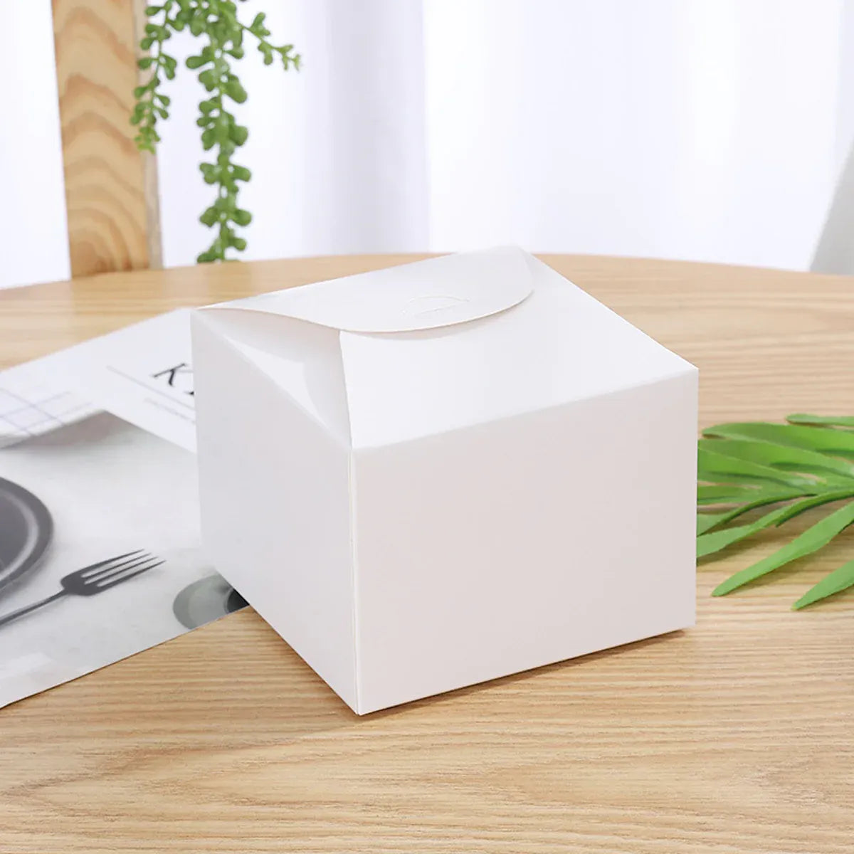 100PCS Kraft Paper Pastry Boxes Square Cake Boxes for Dessert and Bakery Packaging - L