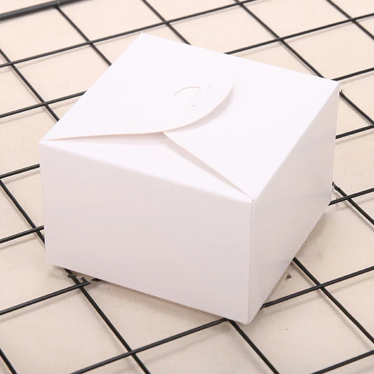 100PCS Kraft Paper Pastry Boxes Square Cake Boxes for Dessert and Bakery Packaging - S