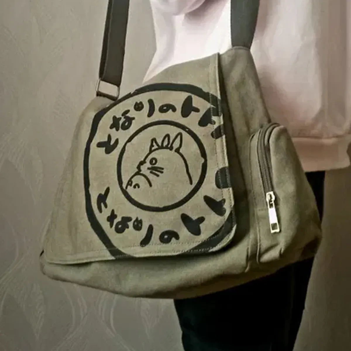 Canvas Shoulder Messenger Bag Large Capacity Travel Laptop Crossbody Bag