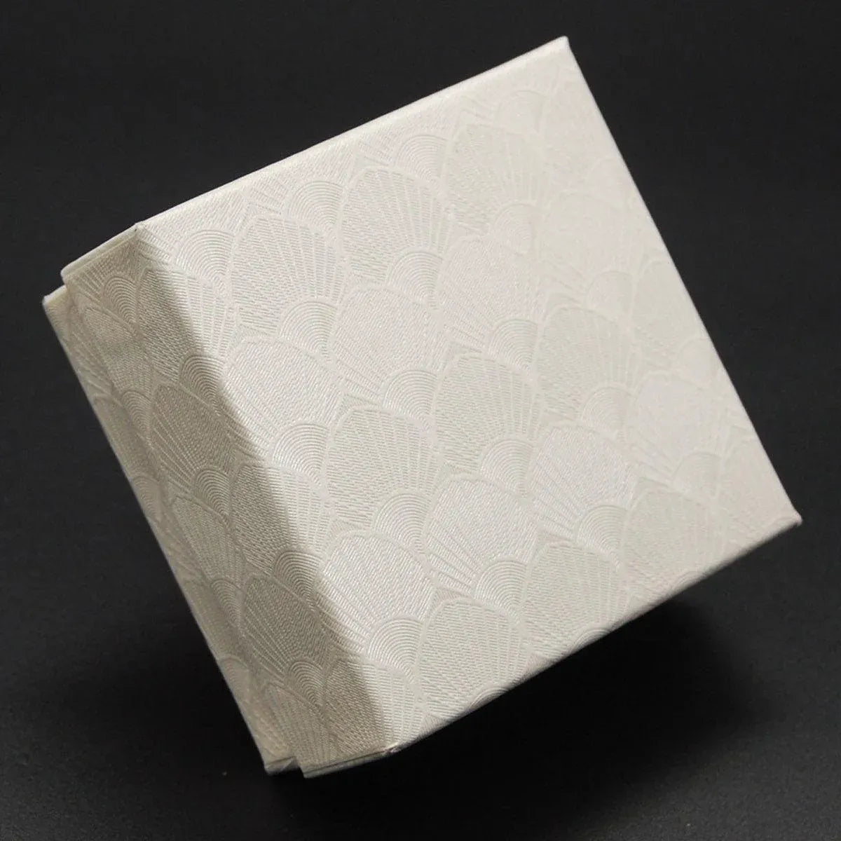 25X Jewelry Gift Boxes Shell Pattern 7.5CM Small GiftBox Empty Jewelry With Foam - Red