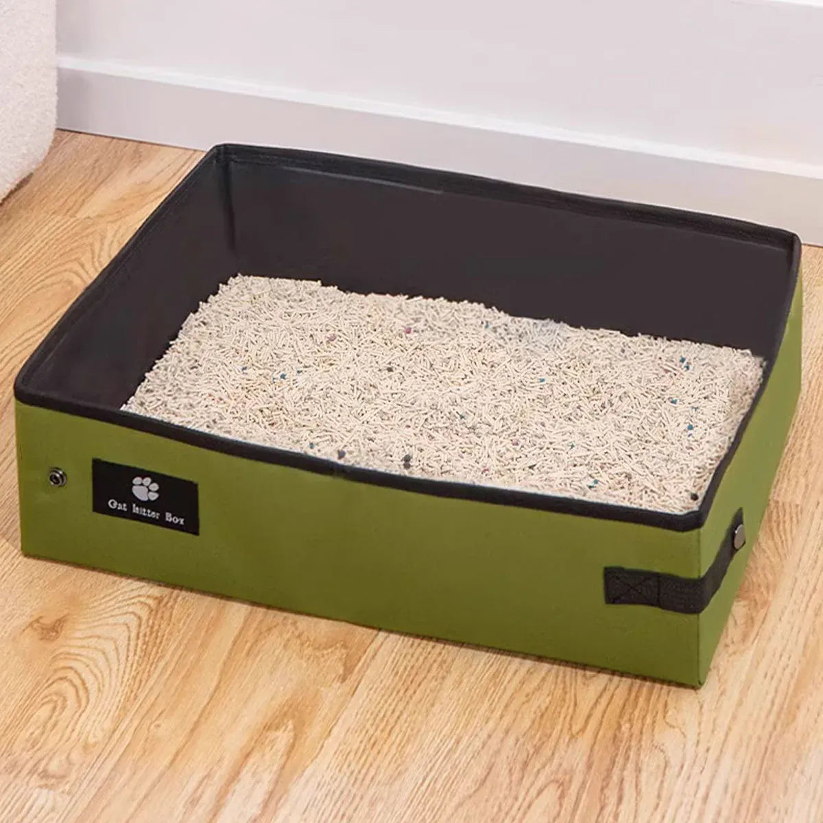 Portable Cat Litter Box Foldable Green Travel Toilet for Car Outdoor Pet Use