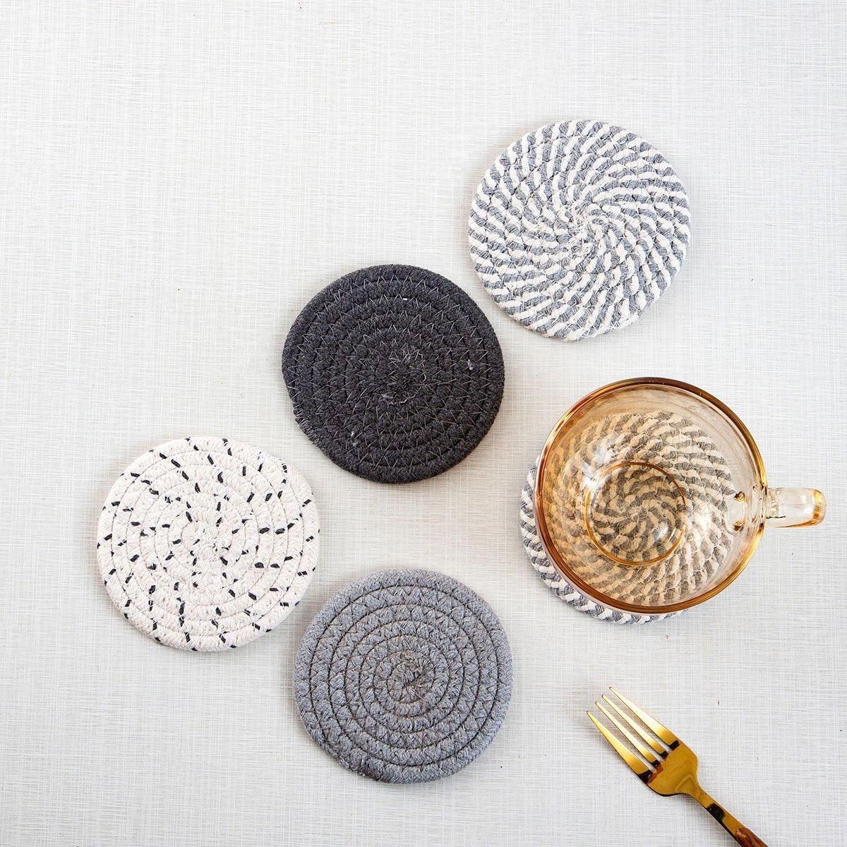 8PCS Round Cotton Woven Coaster Heat Resistant Thick Insulation Dining Table Mat - Brown