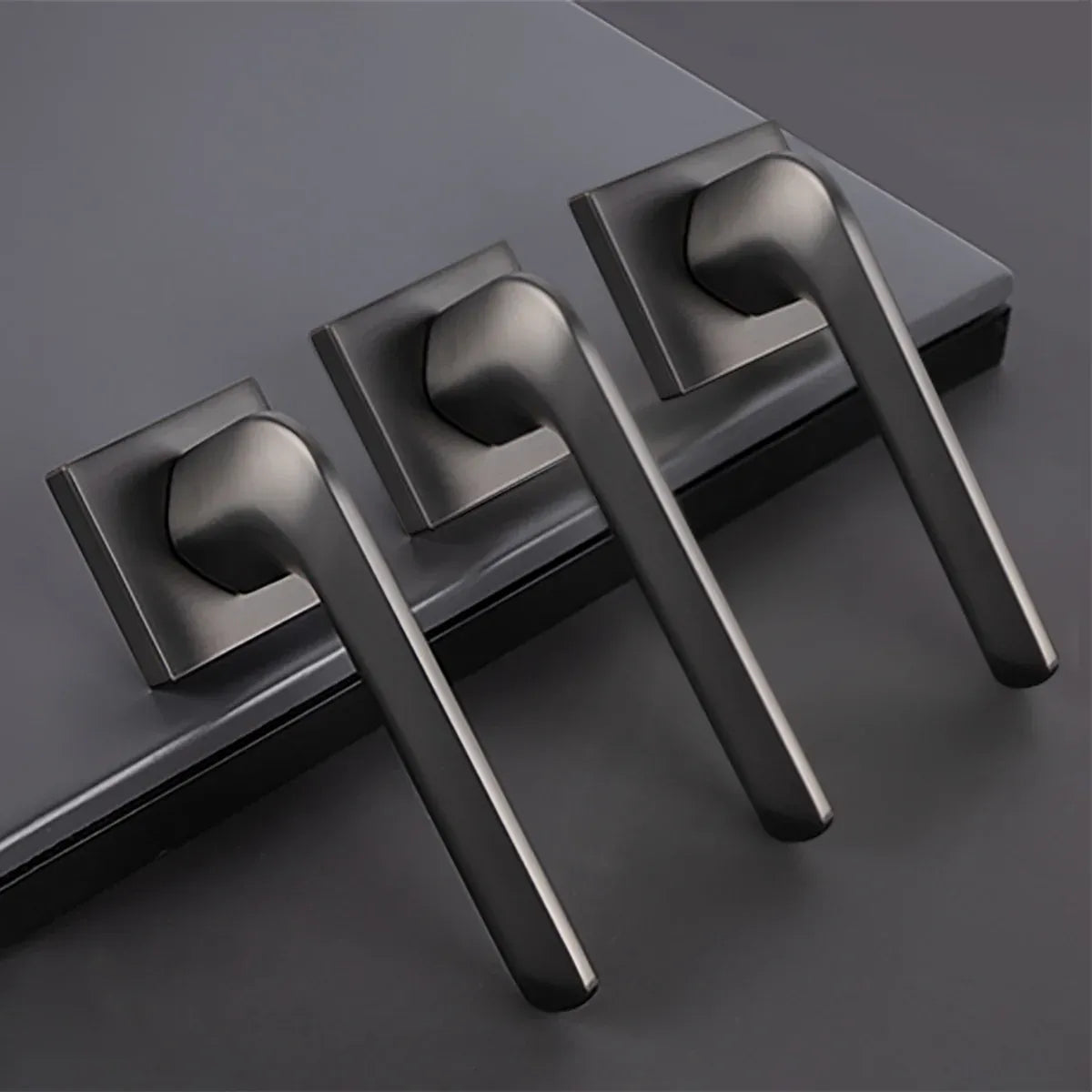 Room Door Lock Modern Style Black Bedroom Door Handle Interior Light Luxury