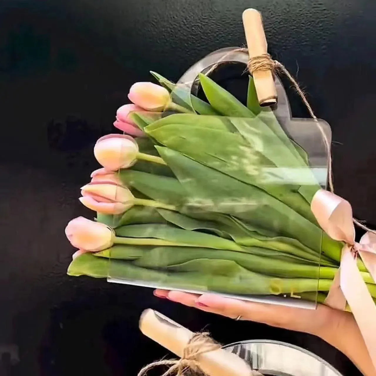 10pcs Transparent Flower Handbags Clear PET Bouquet Holder Gift Bags for Events - Love