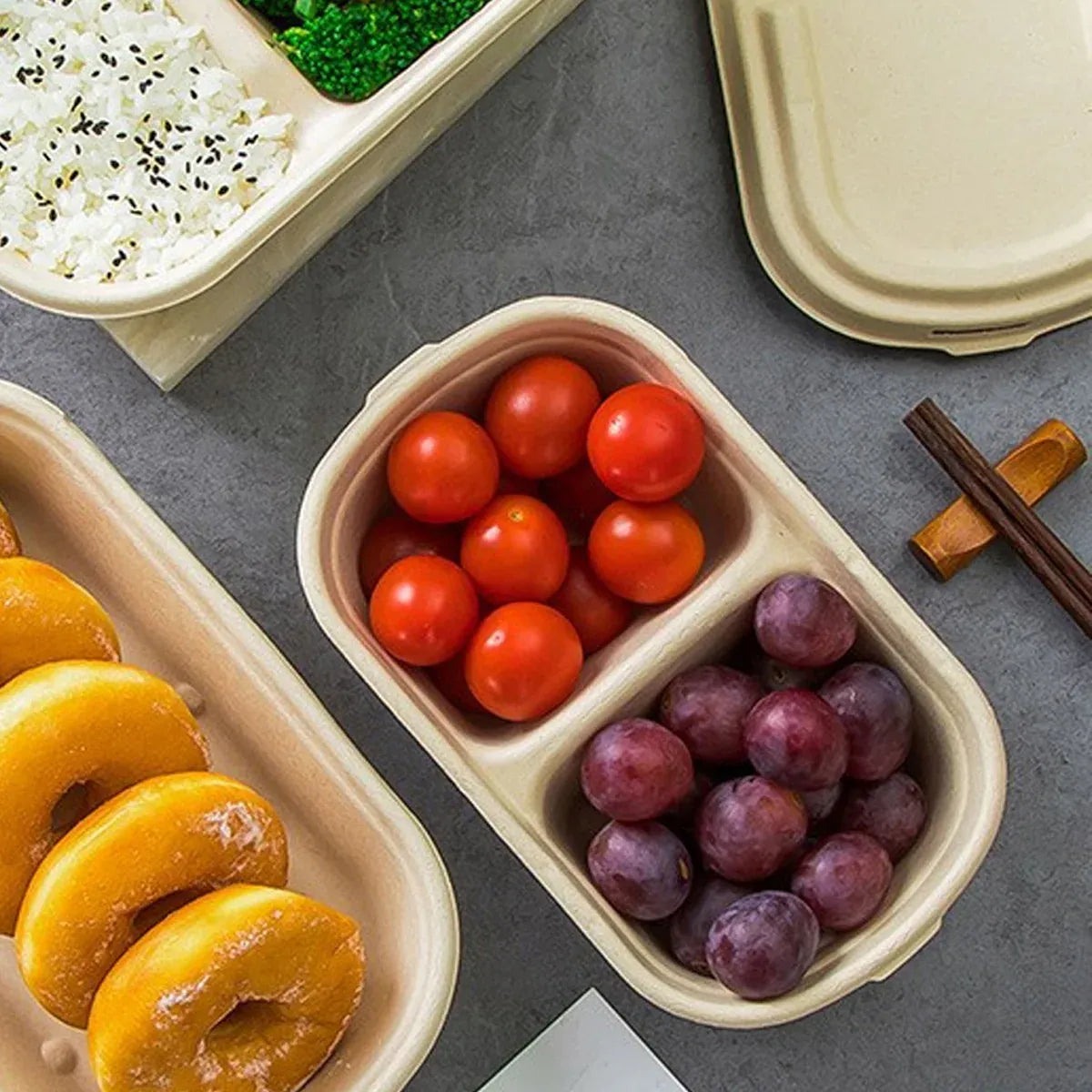 50PCS Disposable Two-Compartment Light Meal Salad Box with Lids Leakproof - 1000ml