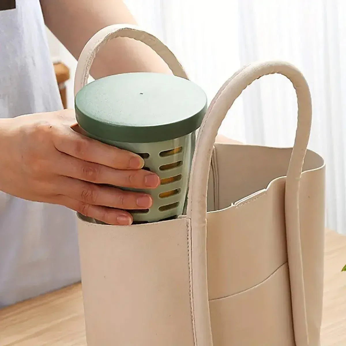 Portable Drainable Fruit Cup Plastic Sealed Cup for Snacks and Travel Use - White