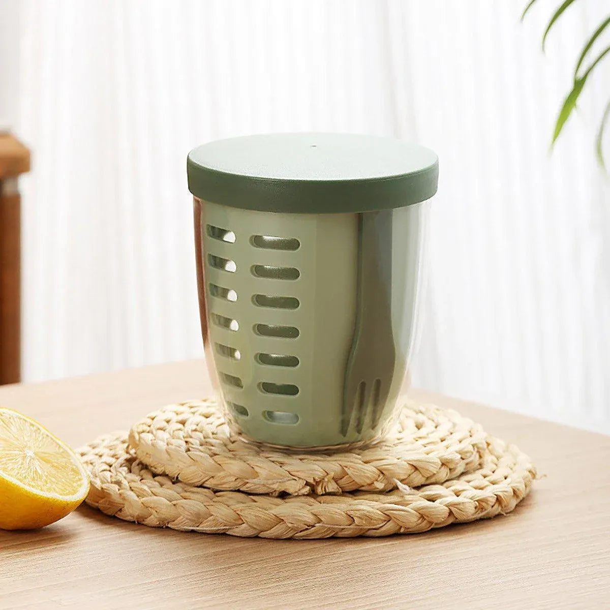 Portable Drainable Fruit Cup Plastic Sealed Cup for Snacks and Travel Use - White