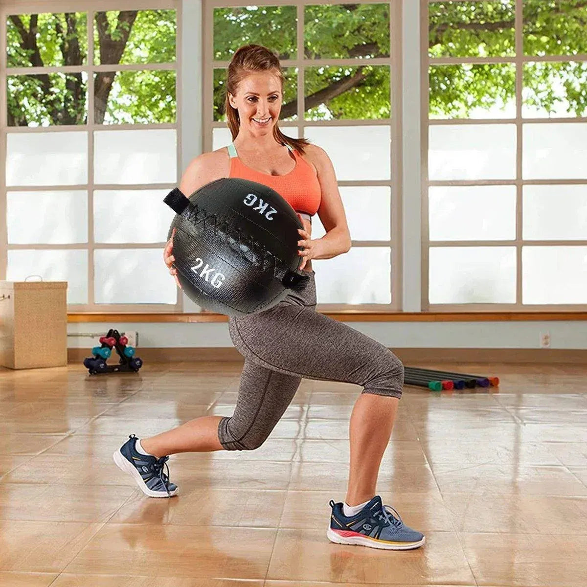 Non-Elastic Soft Squat Wall Ball for Solid Gravity and Balance Training Workouts - 2kg