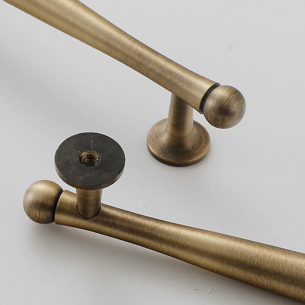 Bronze Cabinet Door Handle Retro Chinese Style Pull for Closet Drawer Furniture - 96mm-Hole Distance