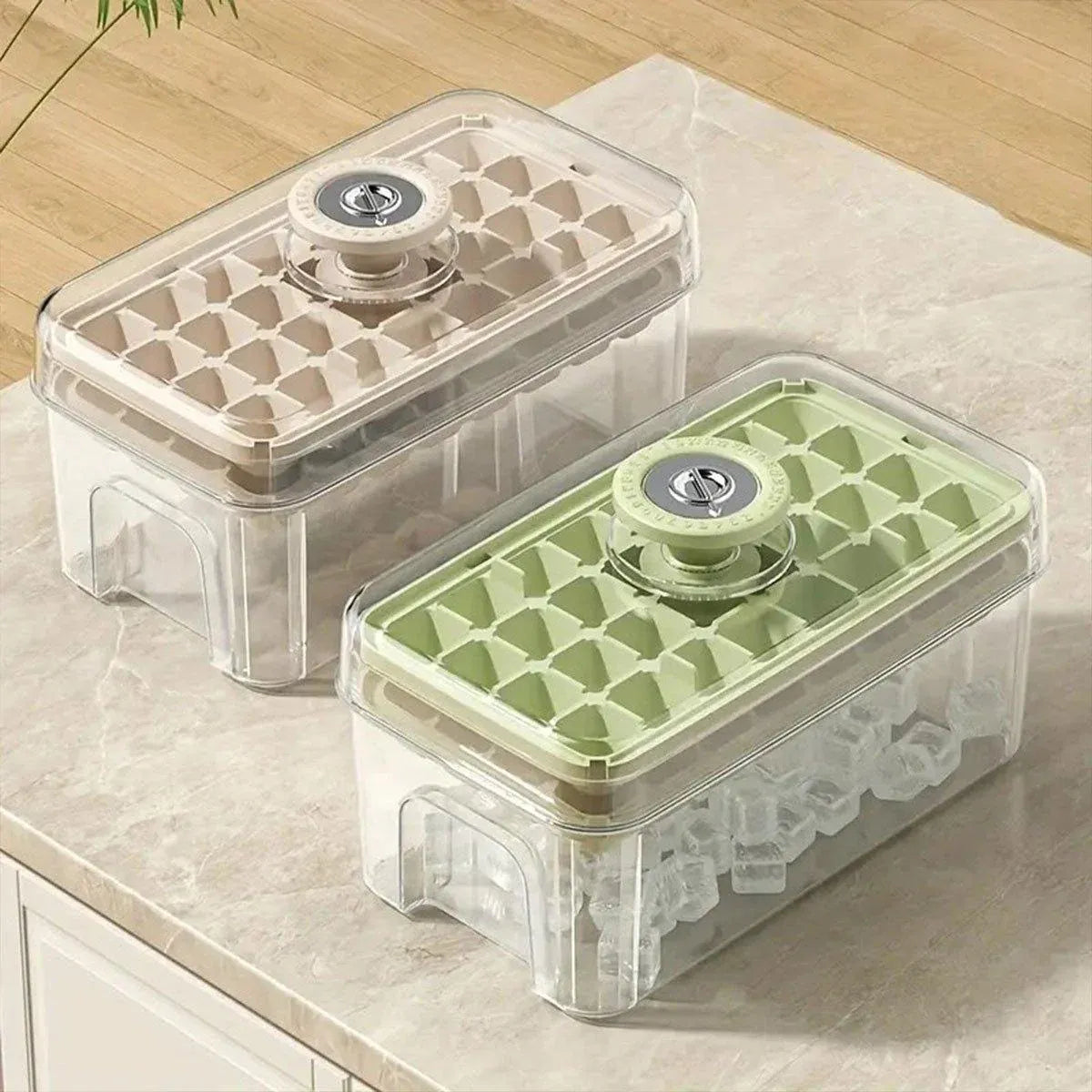 Large Capacity Food Grade Ice Cube Mold with Lid Household Ice Storage Box - Beige