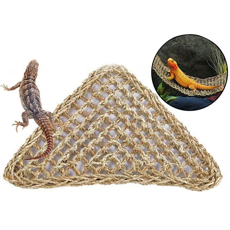Comfortable and Natural Straw Reptile Bed Hammock for Basking and Relaxation - 32*32*42CM