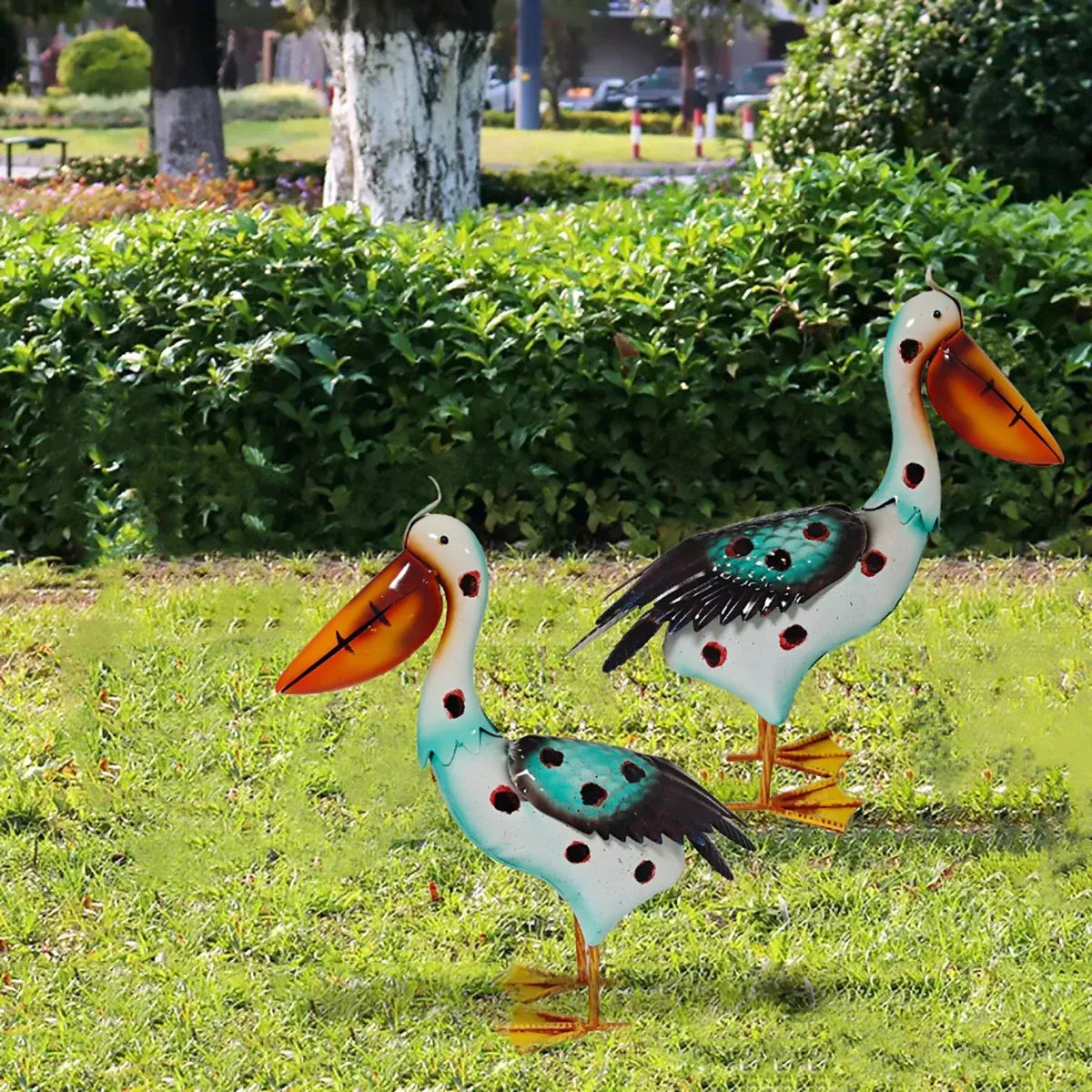 Iron Pelican Statue Garden Decoration for Outdoor Yard Patio Lawn Porch Ornament