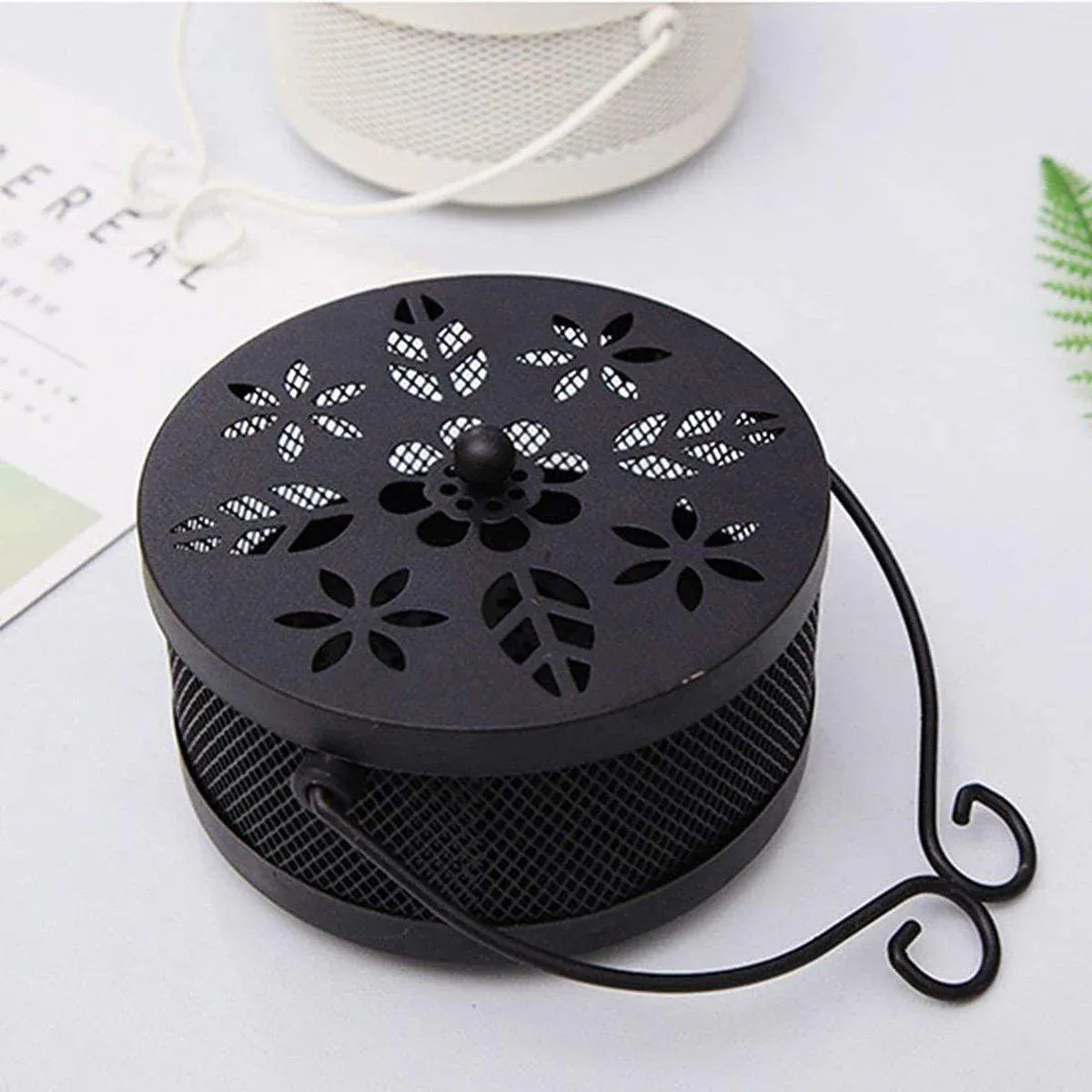 Fireproof Wrought Iron Mosquito Coil Holder with Cover for Indoor Outdoor Use - Brown