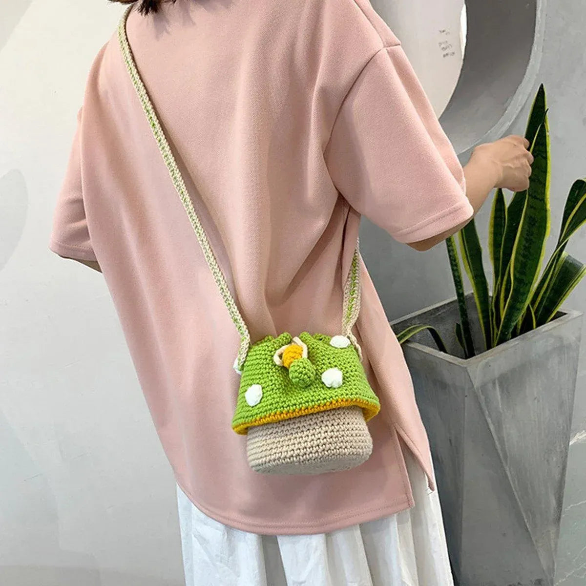 Handmade Wool Woven Mushroom Bag Fashion Shoulder Crossbody Womens Bucket Bag