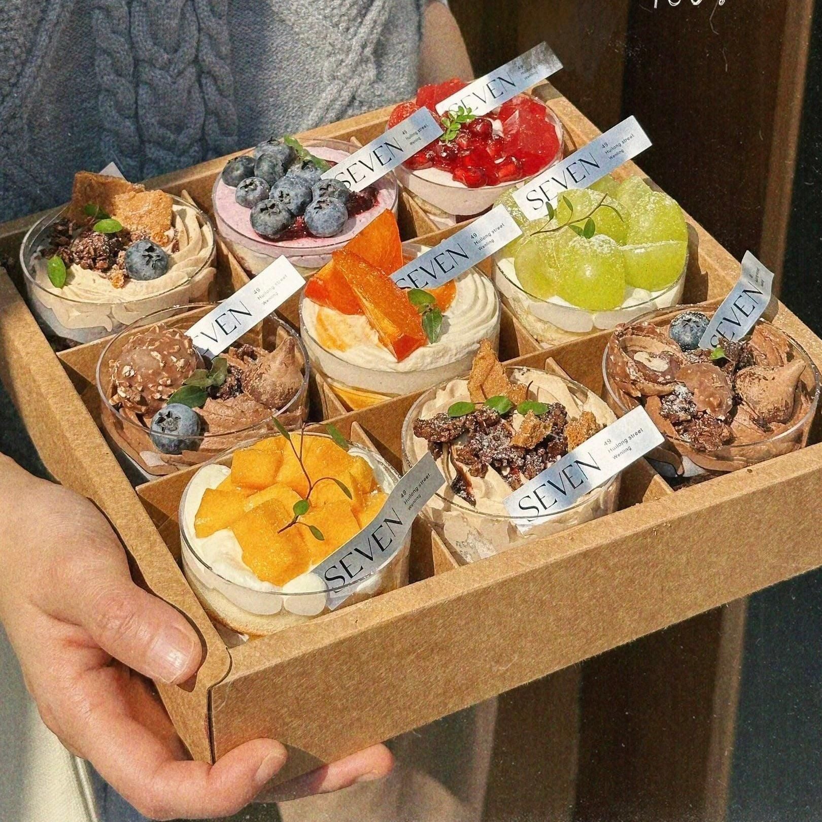 Clear Plastic Nine-grid Cake Box Pack of 10 Storage Containers High Quality - Khaki