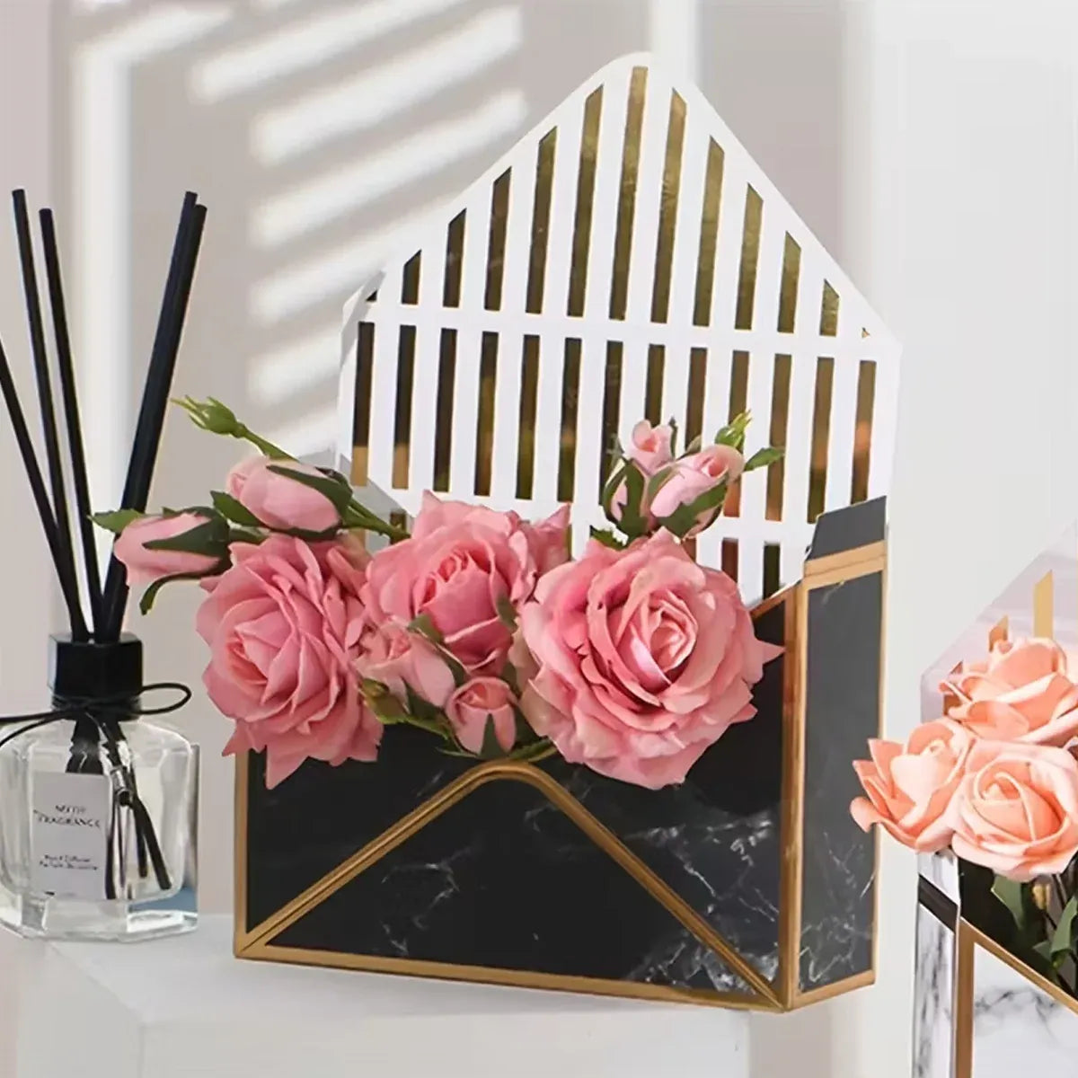 Envelope Flower Box Gift Packaging Floral Display Holder Wedding Retail 8PCS - White
