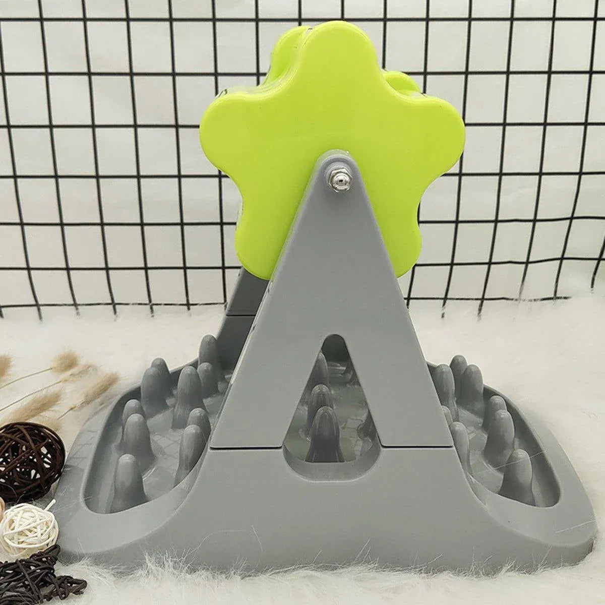 Roller Type Leaky Slow Food Toy Automatic Feeders for Dogs Interactive Playtime - Orange