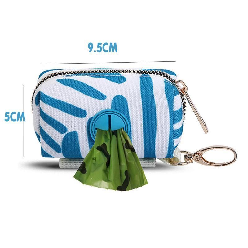 Essential Outdoor Dog Poop Bag Holder for Easy Cleanup - Green