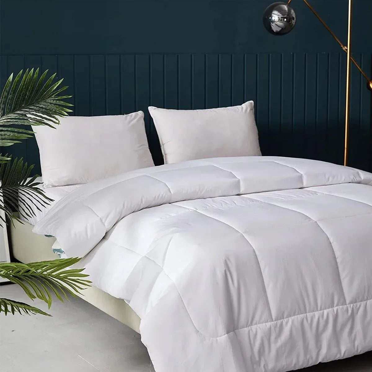Luxury Hotel Quilt Core – Soft Microfiber Down Alternative Comforter for All Seasons - 210x210cm-Cotton