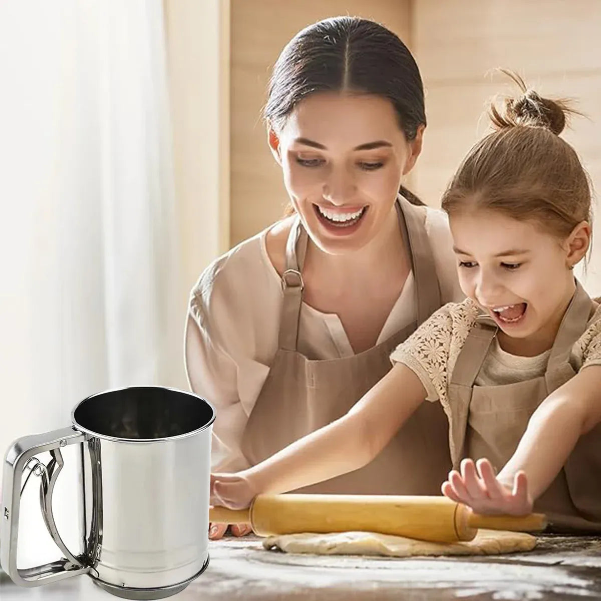 Stainless Steel Handheld Flour Sieve Home Filter Mesh Sieve Baking Tool Durable