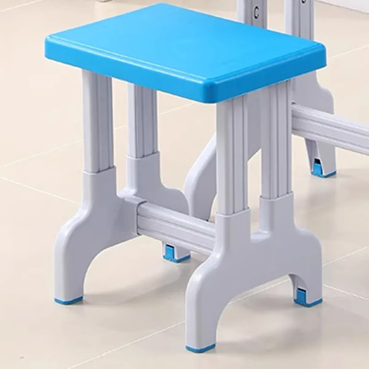 Plastic Square Stool Non Slip Durable Comfortable For Classroom Home Office