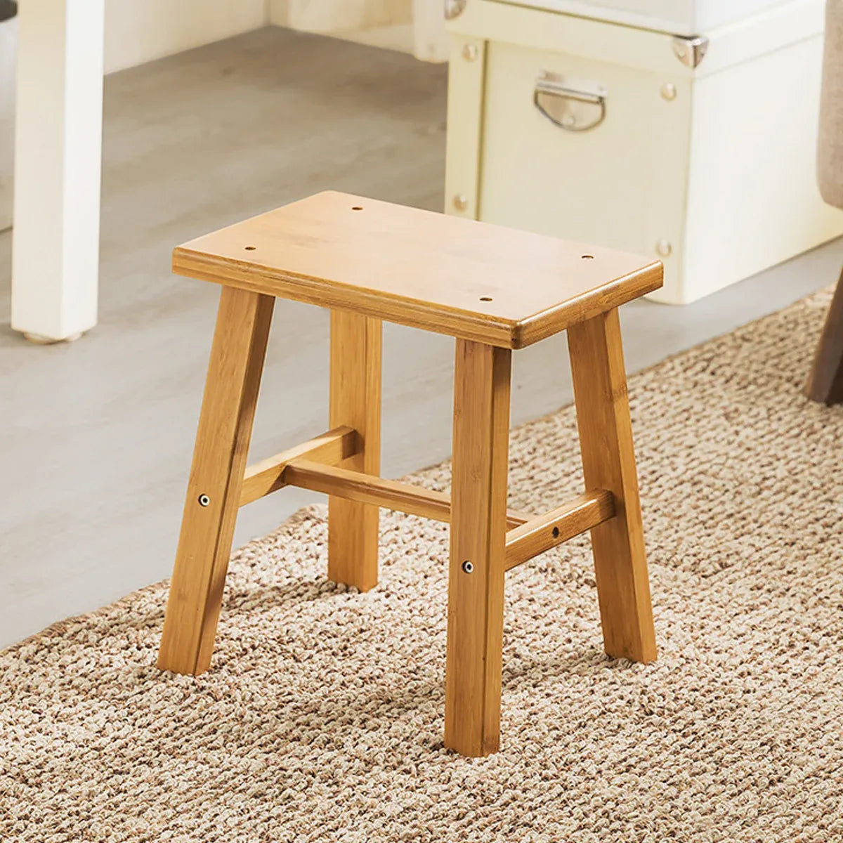 Portable Simple Wooden Stool Natural Wood Color Lightweight Sturdy Space Saving