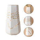 1 White Ceramic Vase with Gold-Coloured Wavy Detail, 13 x 11.5 x 25 cm