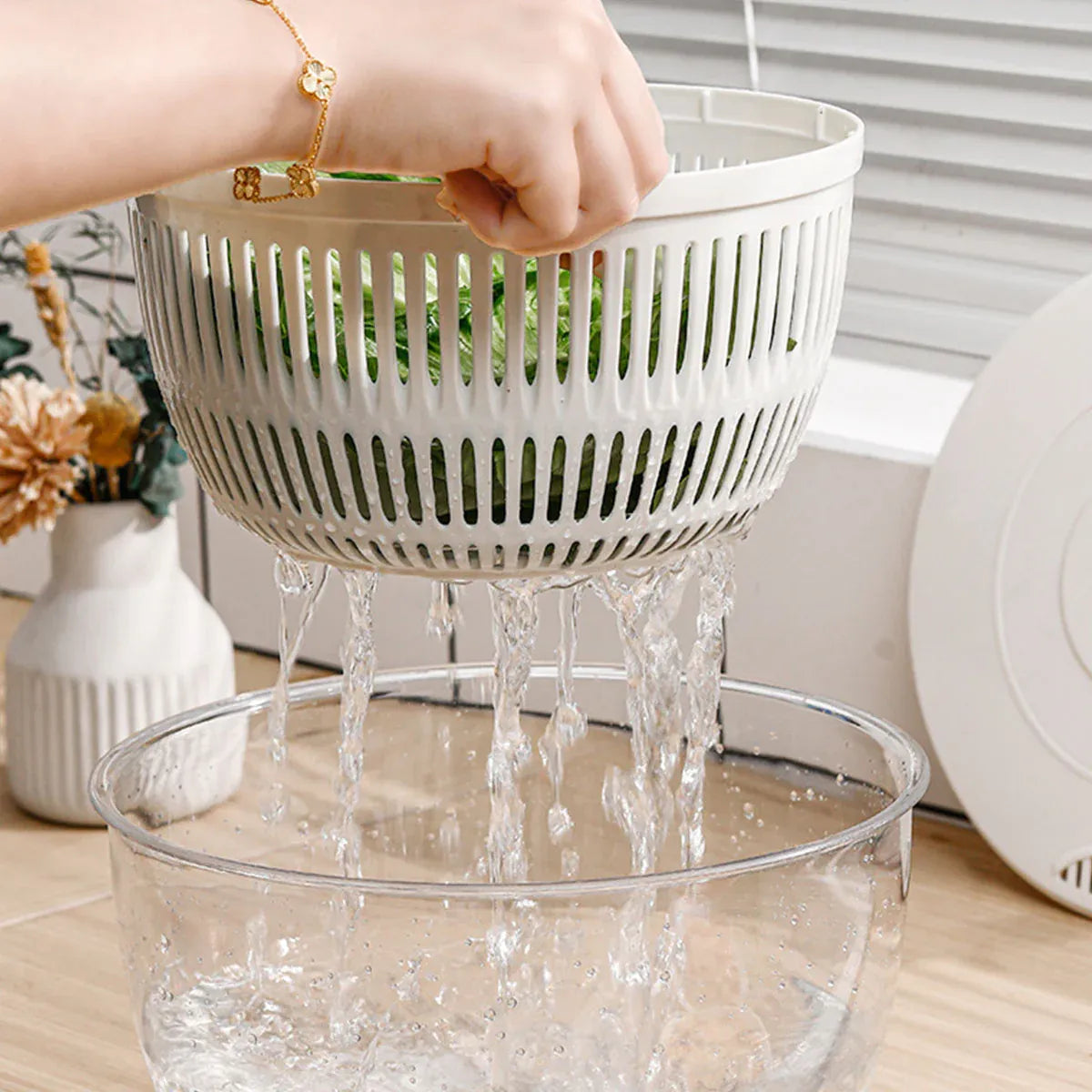 Salad Spinner Vegetable Dryer Fruit Dehydrator Multi Functional Kitchen Tool