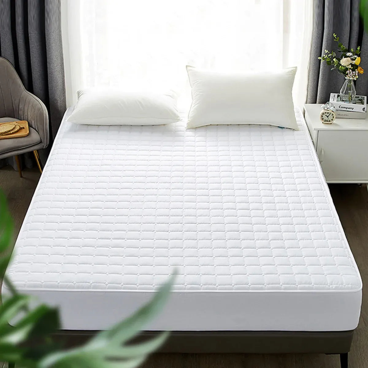 Hotel Mattress Protector Bed Top Cover Waterproof Fitted Sheet Bedroom Hygiene - 137x190cm