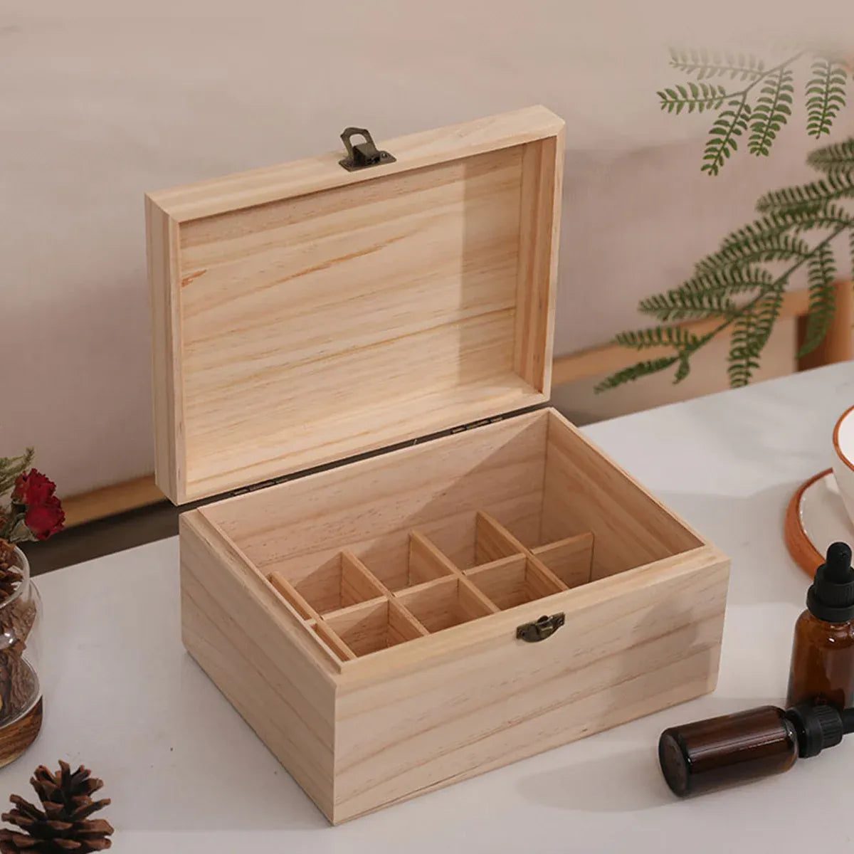 Large Capacity Solid Wood 15-Slot Essential Oil Storage Box Dustproof Durable